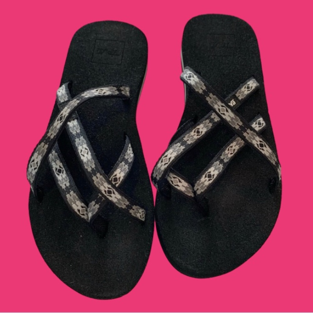 TEVA WOMENS SANDALS SHOES SIZE 7 - worn 1 X